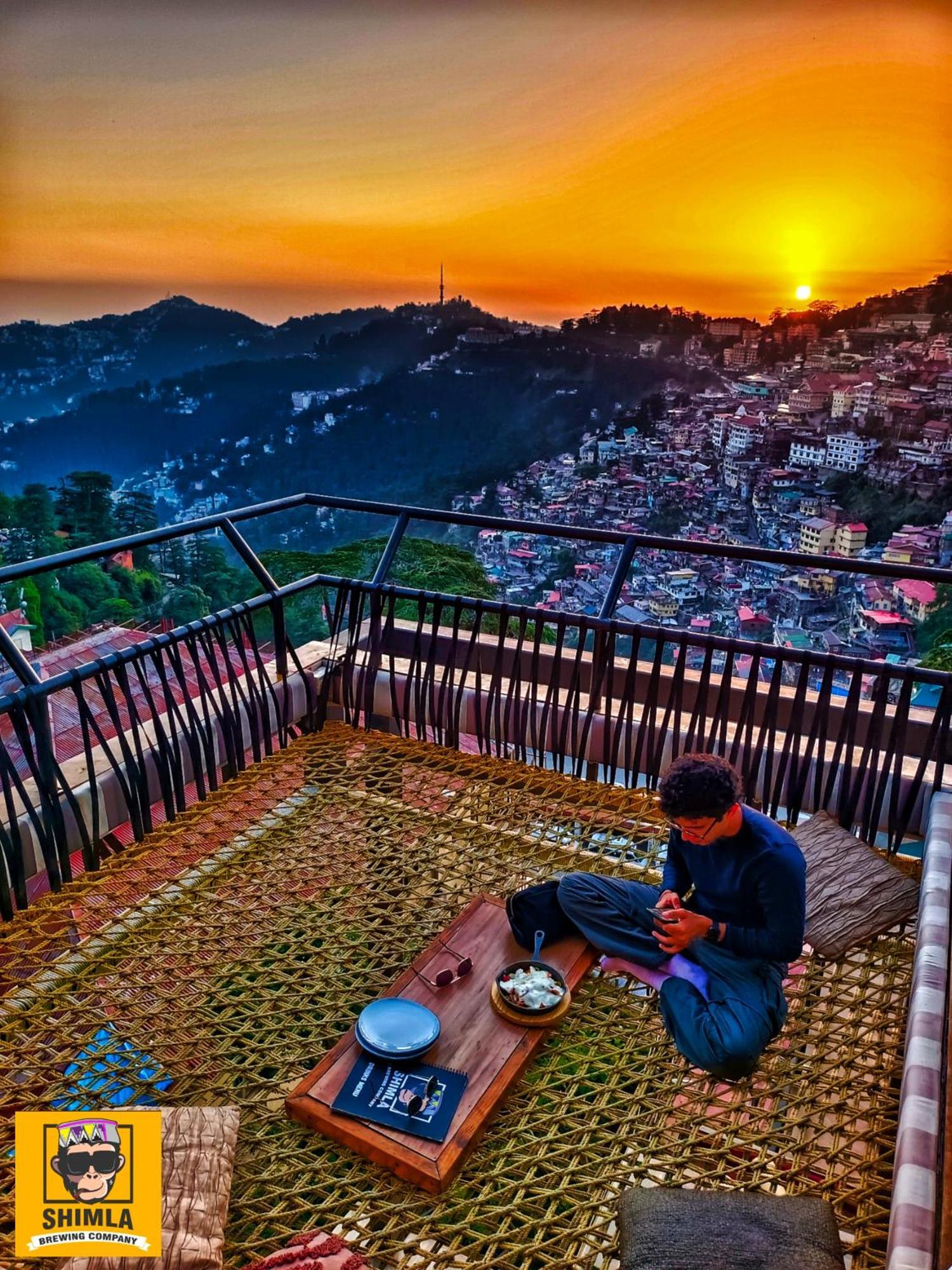 Hotel Willow Banks - Boutique 4 Star Hotel On The Mall Road Shimla Eksteriør billede