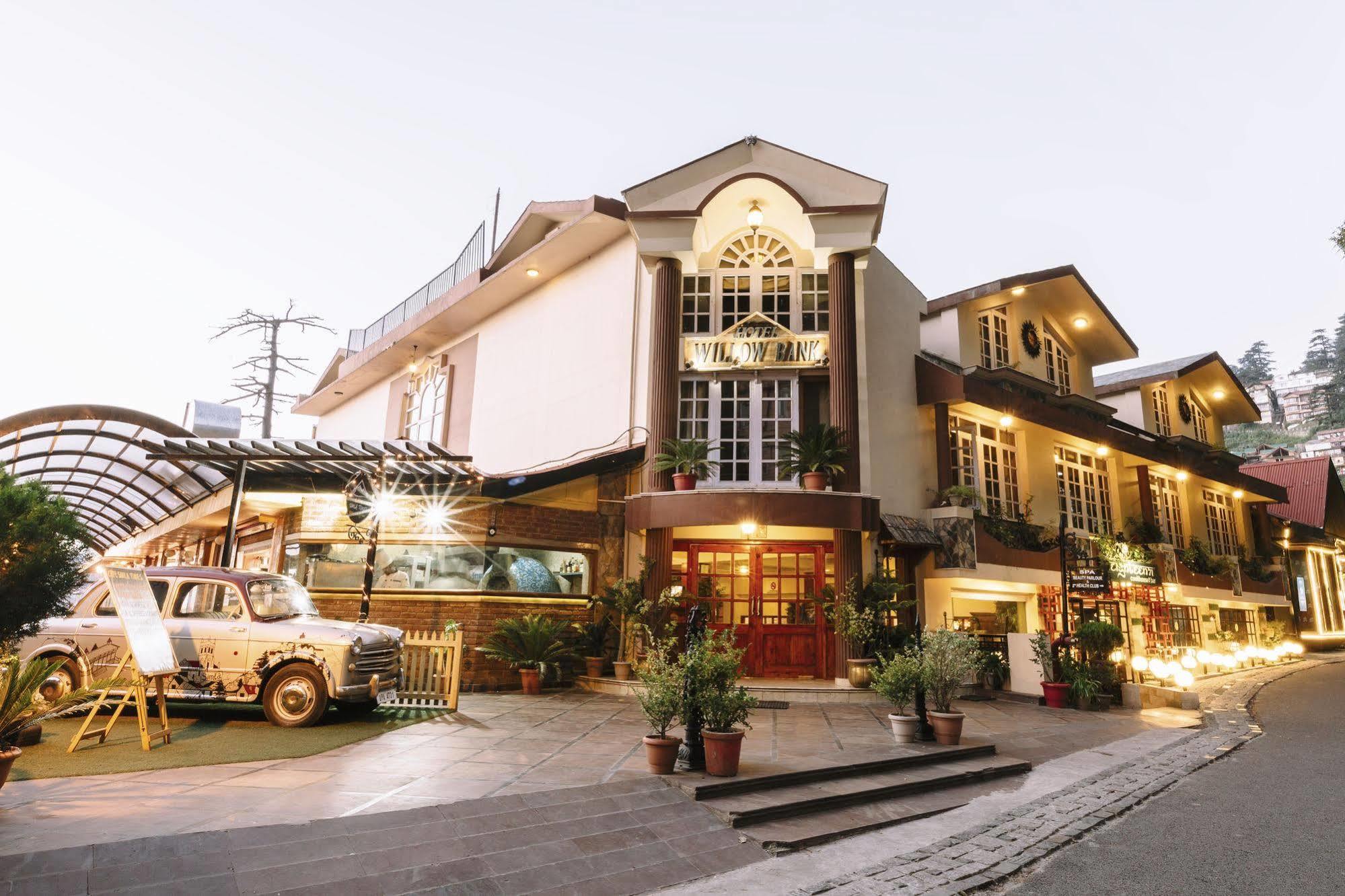Hotel Willow Banks - Boutique 4 Star Hotel On The Mall Road Shimla Eksteriør billede